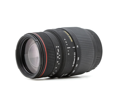 Sigma 70-300mm f/4-5.6 APO DG Macro - Canon EF Anschluss
