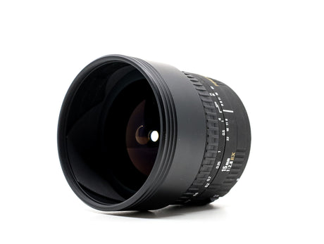 Sigma 15mm f/2.8 EX DG Fisheye – Sigma SA Anschluss