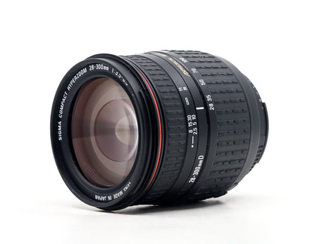 Sigma 28-300mm f/3.5-6.3D Aspherical IF - Nikon Anschluss