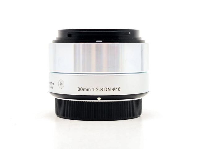 Sigma 30mm f/2.8 DN ART - Micro Four Thirds fit de segunda mano en Camera Market