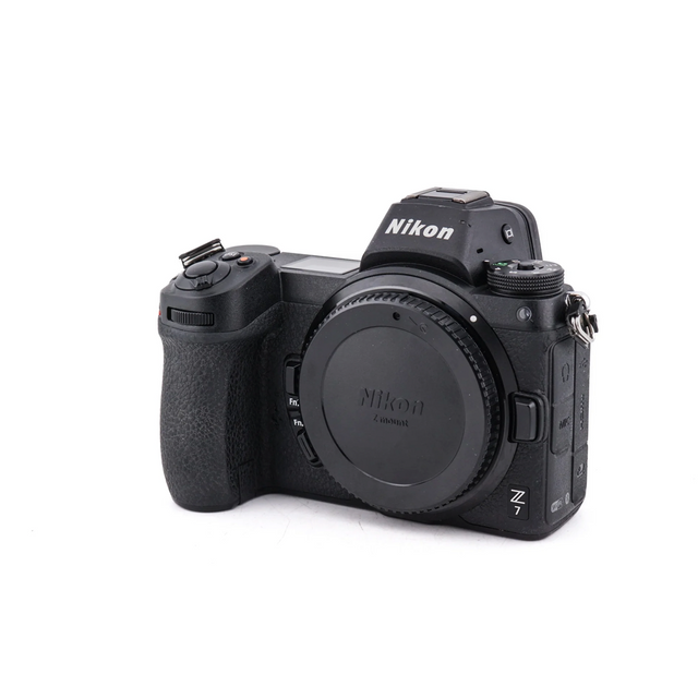 Nikon Z7 - Cámara Digital Mirrorless de segunda mano en Camera Market