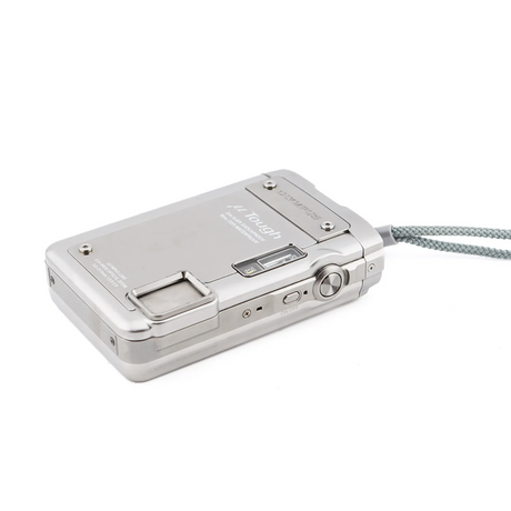 Olympus Mju Tough 8010 – Digitale Vintage-Kamera