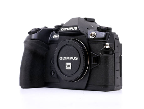 Olympus OM-D E-M1 Mark II