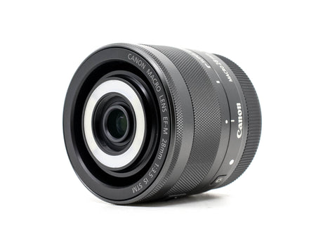 Canon EF-M 28mm f/3.5 Makro IS STM