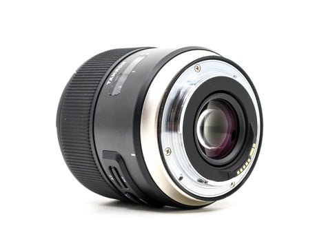 Tamron SP 35mm f/1.8 Di VC USD – Canon EF Anschluss