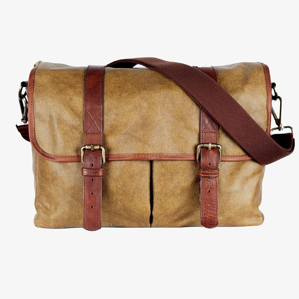 **Roma Olive Green Waxed Canvas Camera Bag** · Hauptbild