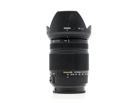 Sigma 18-250mm f/3.5-6.3 DC OS HSM - Sony A Anschluss