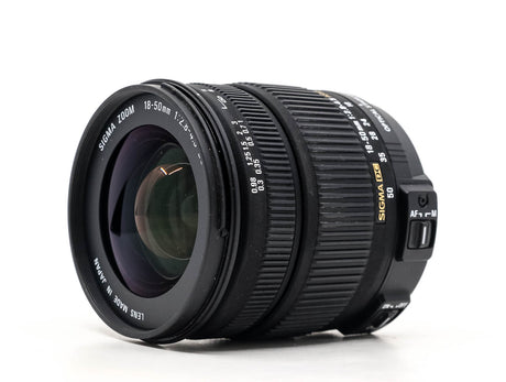 Sigma 18-50mm f/2.8 EX DC - Nikon Anschluss