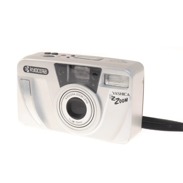 Yashica EZ Zoom de segunda mano en Camera Market