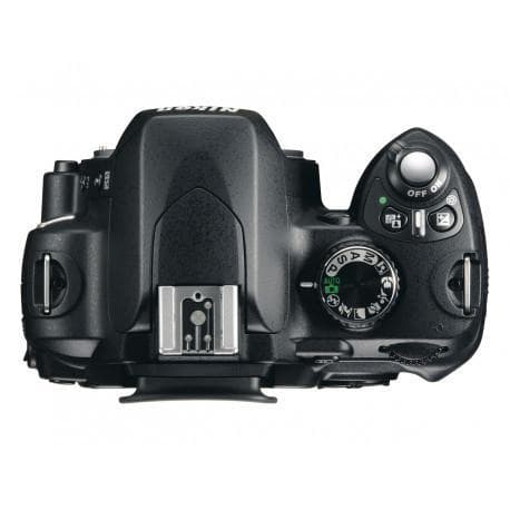 D60 SLR - Schwarz + Nikon AF-S DX Nikkor 18-55 mm f/3.5-5.6G VR f/3.5-5.6G