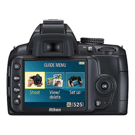 SLR D3000 - Schwarz + Nikon AF-S DX Nikkor 18-55 mm f/3.5-5.6G II Objektiv