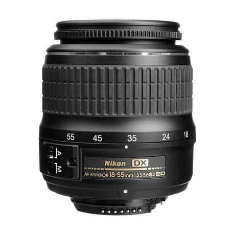 SLR D3000 - Schwarz + Nikon AF-S DX Nikkor 18-55 mm f/3.5-5.6G II Objektiv