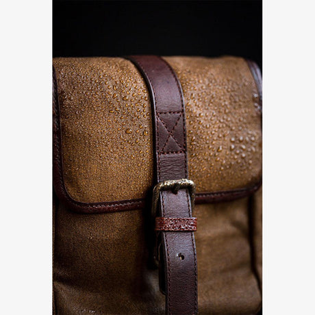 Berlin Olive Green Waxed Canvas Kameratasche