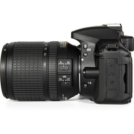 D5300 Spiegelreflexkamera - Schwarz + Nikkor AF-S DX Nikkor 18-140mm f/3.5-5.6G ED VR f/3.5-5.6G
