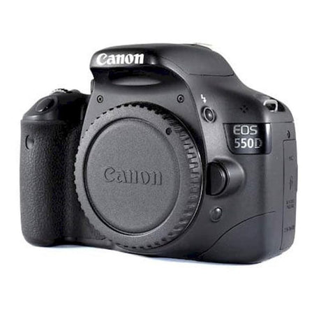 Canon EOS 550D SLR - Schwarz + Canon EF-S 18-55mm f/3.5-4.5 IS