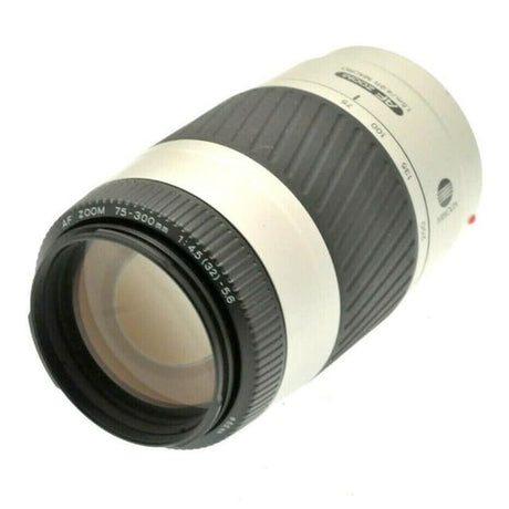 Minolta AF 75-300mm f/4.9 Objektive