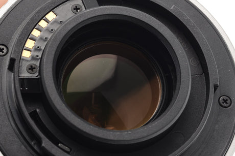 Minolta Dynax 404si + 28-80mm f3.5-5.6 AF Zoom Makro
