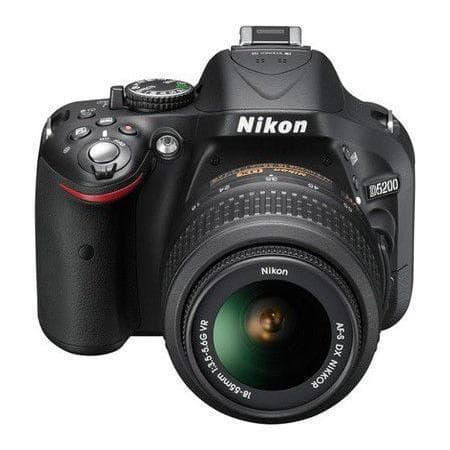 SLR D5200 - Schwarz + Nikon AF-S DX Nikkor 18-55mm f/3.5-5.6G VR