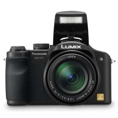 Panasonic DMC-FZ7 Bridge-Kamera - Schwarz + Panasonic Leica DC Vario-Elmar 36-432mm f/2.8-3.3