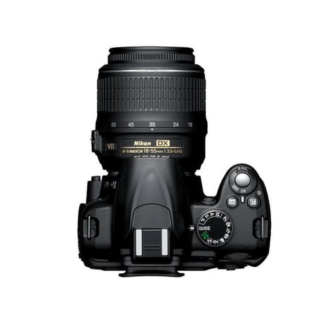 SLR D3000 - Schwarz + Nikon AF-S DX 18-55 mm f/3.5-5.6 G VR Objektiv
