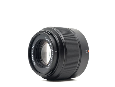 Fujifilm XC 35mm f/2