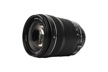 Canon EF-S 18-135mm f/3.5-5.6 IS STM