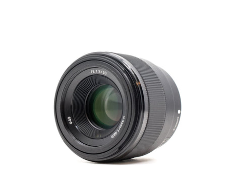 Sony FE 50mm f/1.8