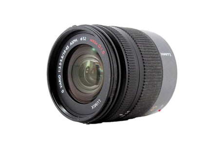 Panasonic Lumix G Vario 14-45mm f/3.5-5.6 ASPH Mega O.I.S.