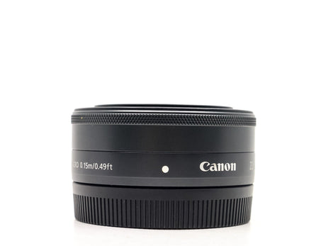 Canon EF-M 22mm f/2 STM