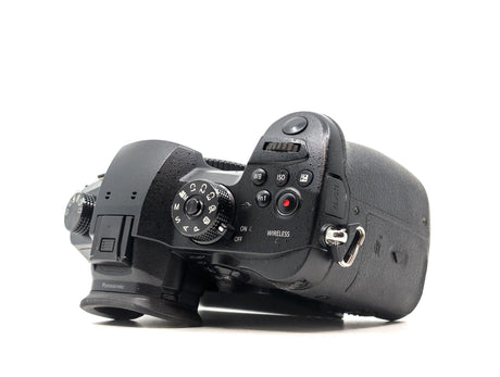 Panasonic Lumix DC-GH5