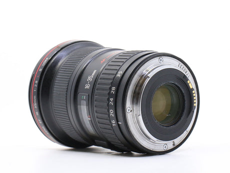 Canon EF 16-35mm f/2.8 L II USM