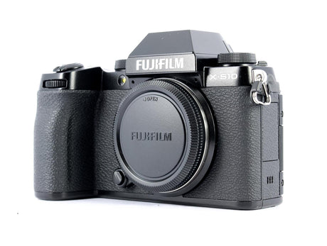Fujifilm X-S10