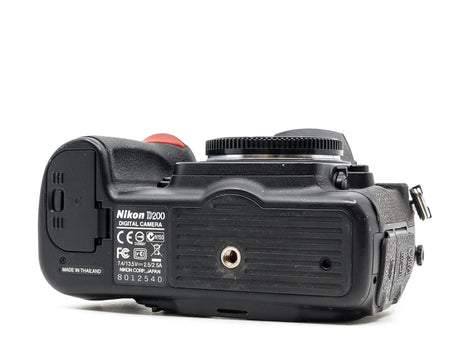 Nikon D200