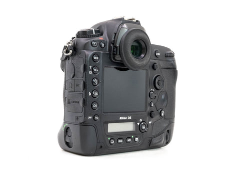 Nikon D5 (Dual CF)