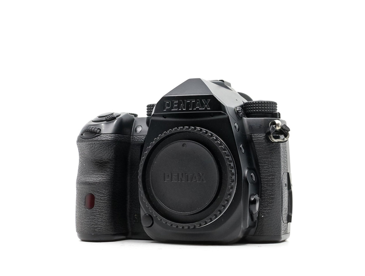 Pentax K-3 III Jet Black Edition · Hauptbild
