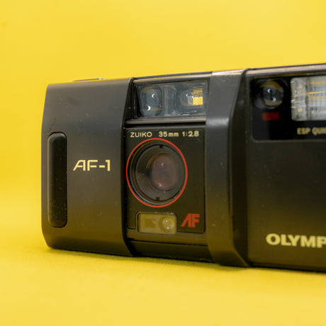 Olympus AF-1 - 35mm Premium-Filmkamera (Zuiko 2.8)