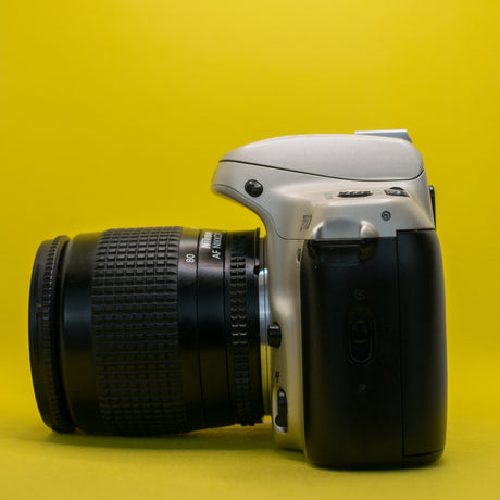 Nikon F50 - 35mm SLR Klassische Filmkamera