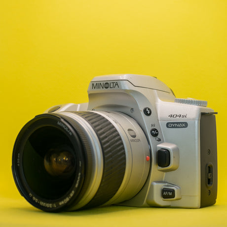 Minolta Dynax 404si - Premium SLR 35mm Filmkamera