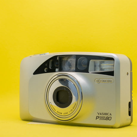 Yashica Power Zoom 80 - 35mm Filmkamera