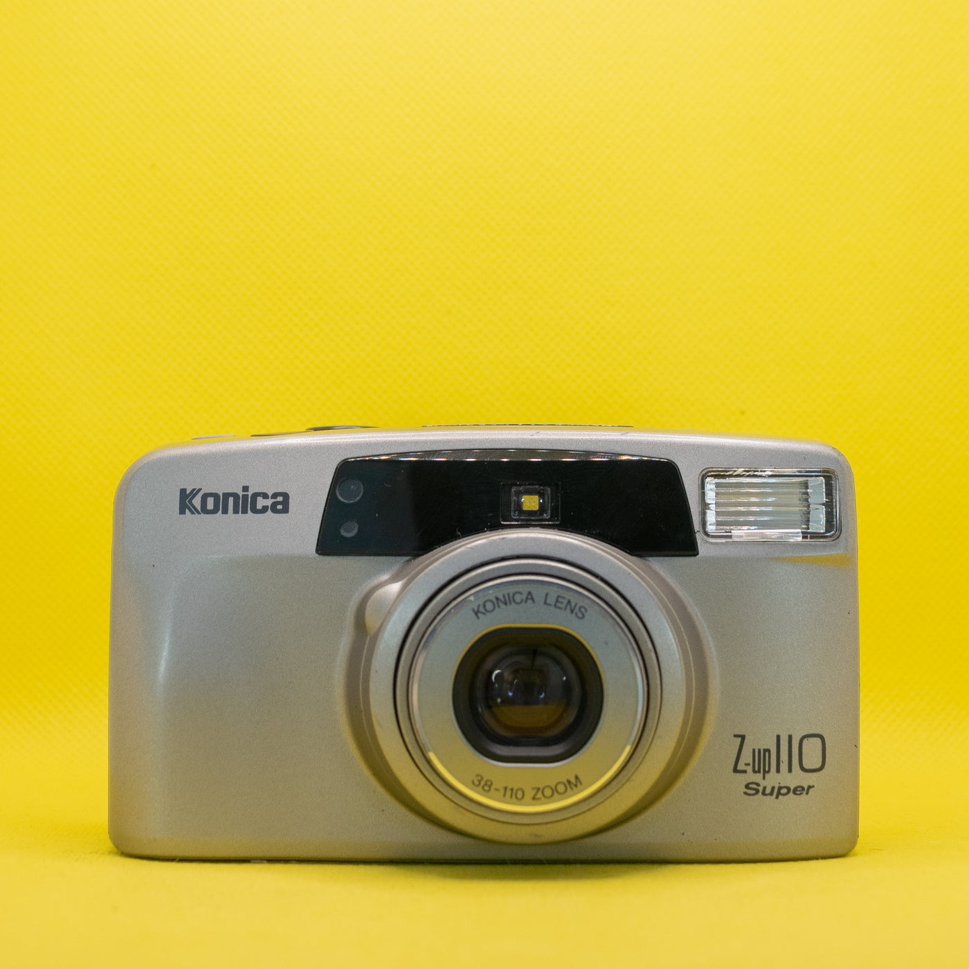 Konica Z-up 110 Super 35mm Filmkamera · Hauptbild