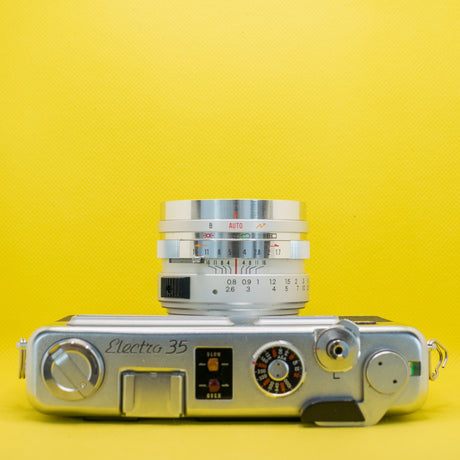 Yashica Electro 35 GS mit Yashinon DX F 1.7