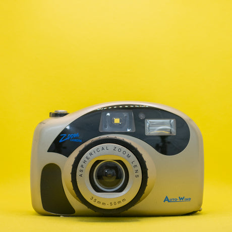 Auto Wind Zoom Camera – Kompakte 35mm Analogkamera