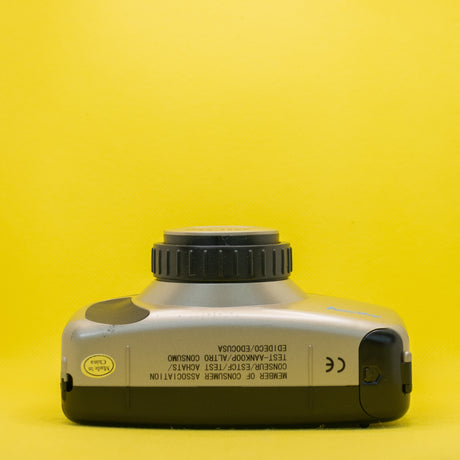 Auto Wind Zoom Camera – Kompakte 35mm Analogkamera