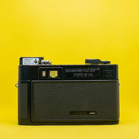 Minolta Hi-Matic AF-2 35mm Messsucher-Filmkamera