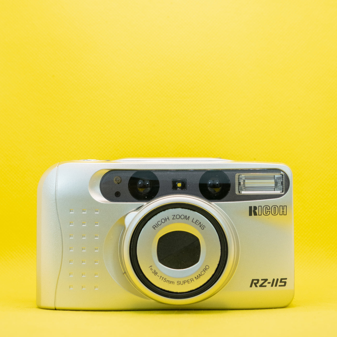 Ricoh RZ-115 - Vintage Analogkamera · Hauptbild