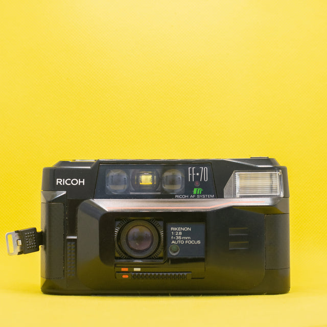 Ricoh FF70 F2.8- 35mm Film Camera de segunda mano en Camera Market