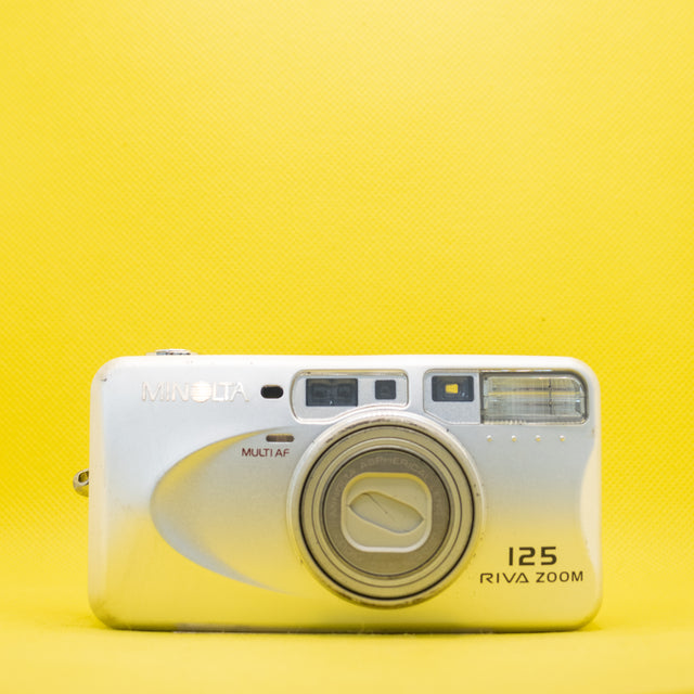 Minolta Riva Zoom 125 - 35mm Film Camera de segunda mano en Camera Market