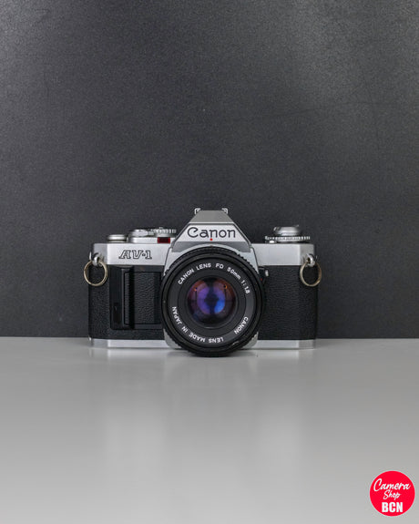 Canon AV-1 + 50mm FD 1.8 – Vintage Analog Spiegelreflexkamera 35mm (SLR)