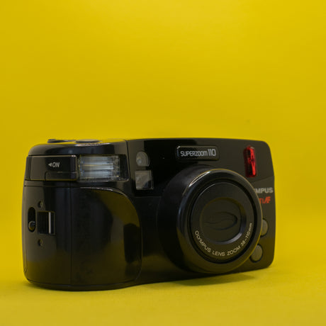 Olympus Superzoom 110 - 35mm Filmkamera