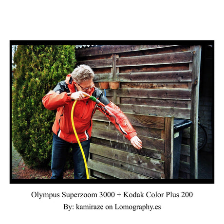 Olympus Superzoom 70 - 35mm Premium Kompaktfilmkamera
